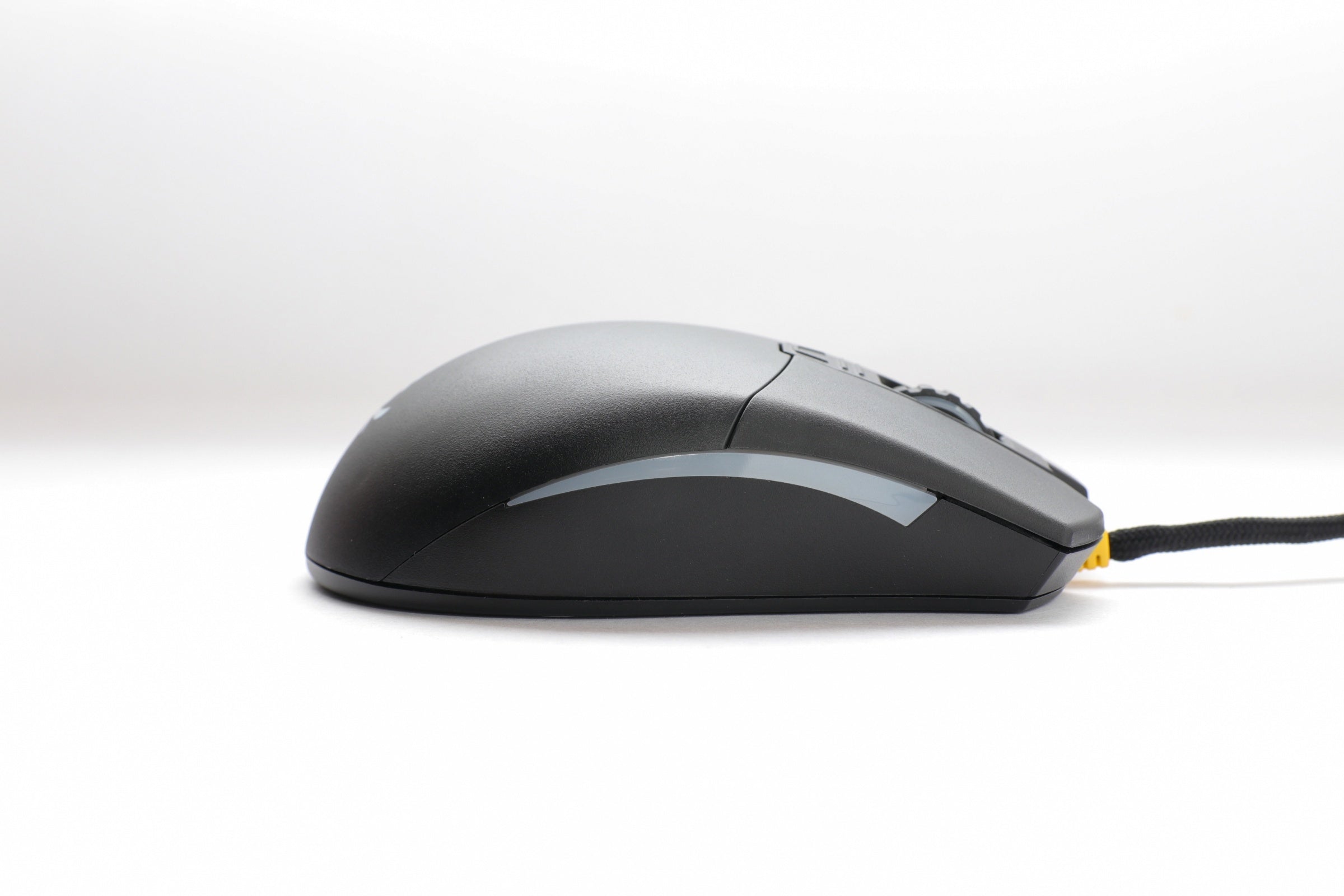 Ducky Secret M Retro RGB Mouse