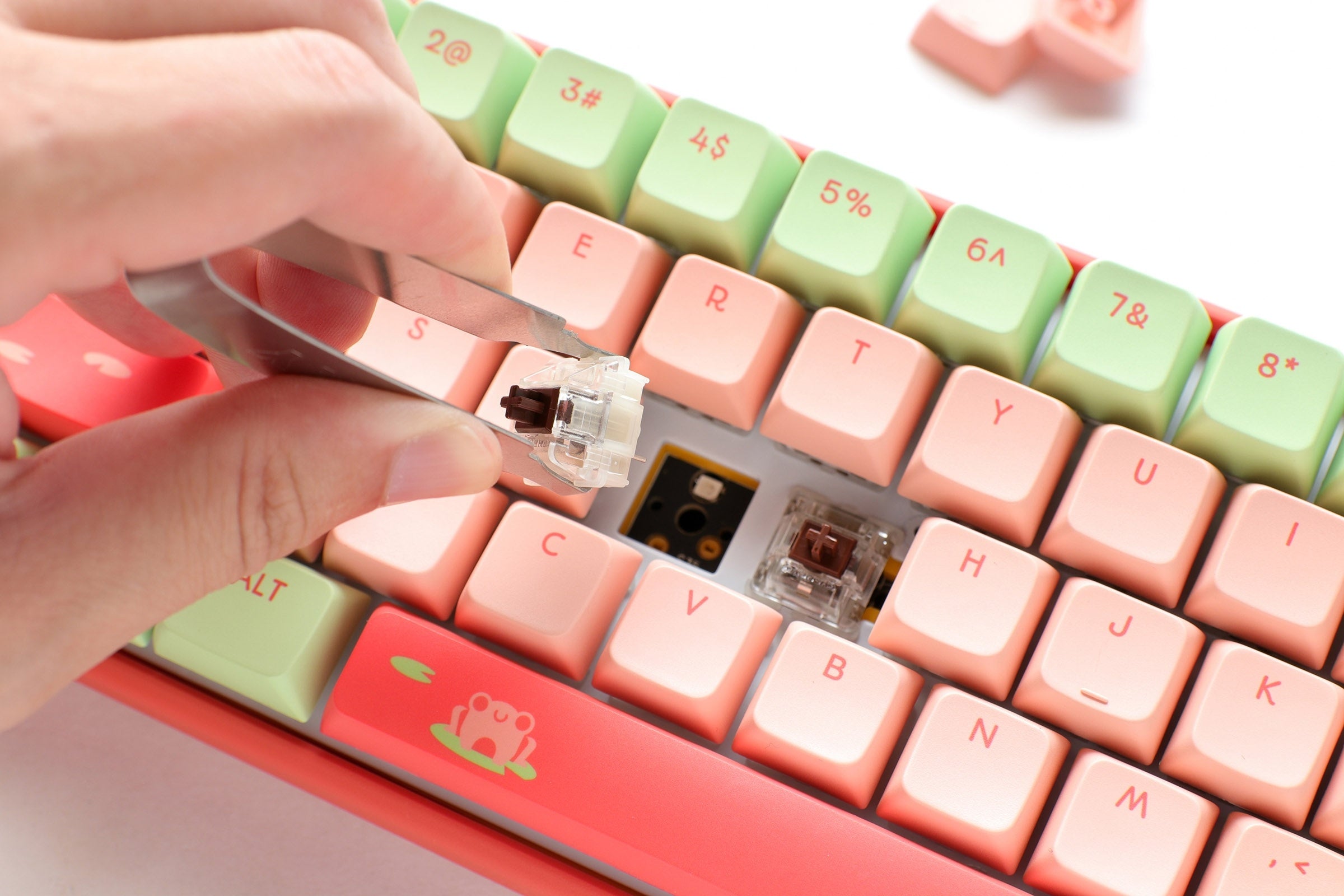 Ducky x MK Strawberry Frog One 3 Mini Hotswap 60% RGB Keyboard w/ Quack Mechanics