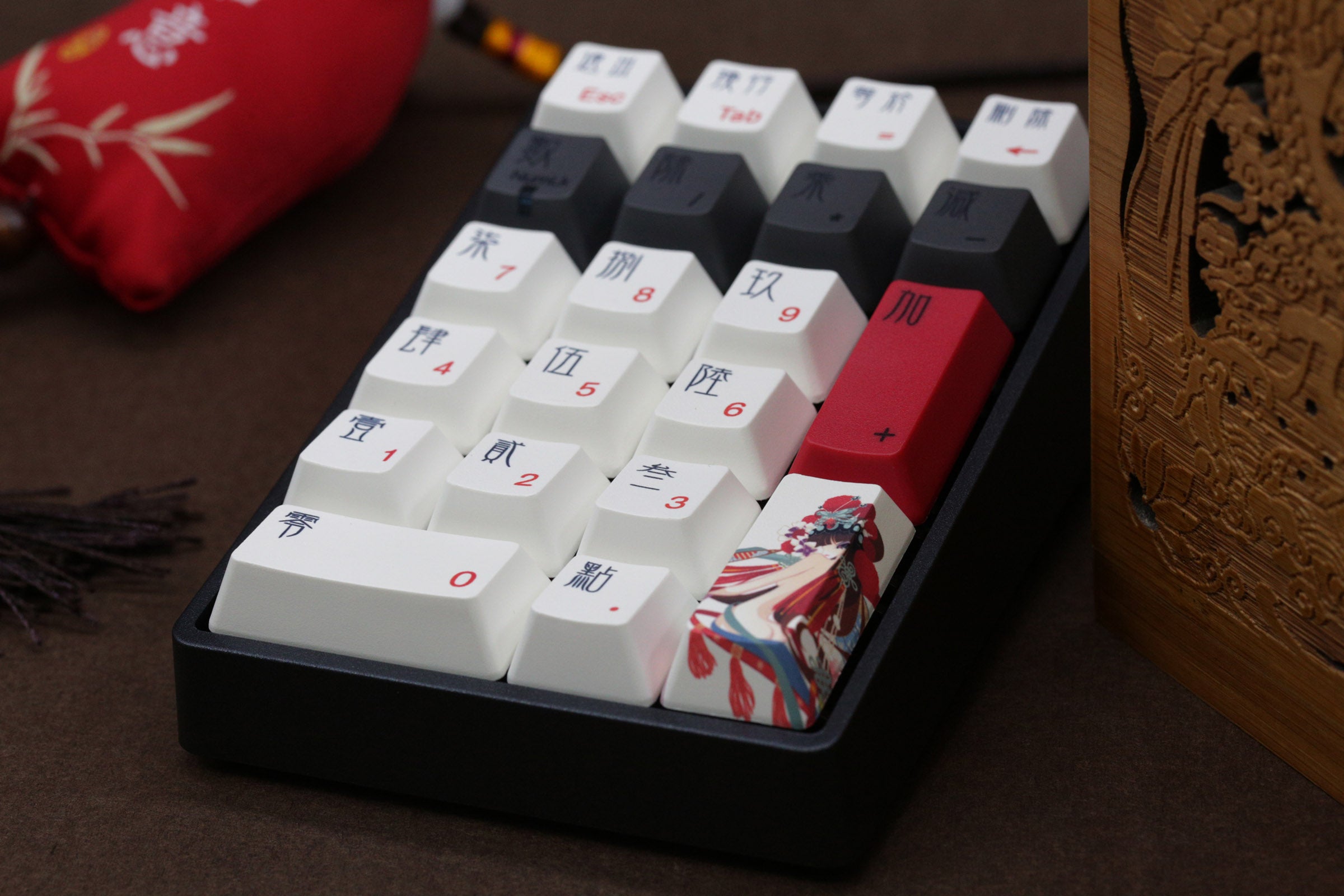 Varmilo VB21M Beijing Opera Numpad Wireless Mechanical Keyboard