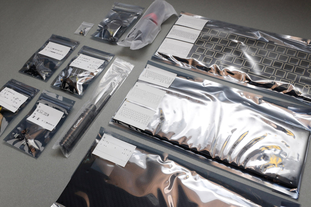 Ducky Outlaw 65 Aluminum 65% DIY Kit Hotswap RGB DIY Keyboard Kit