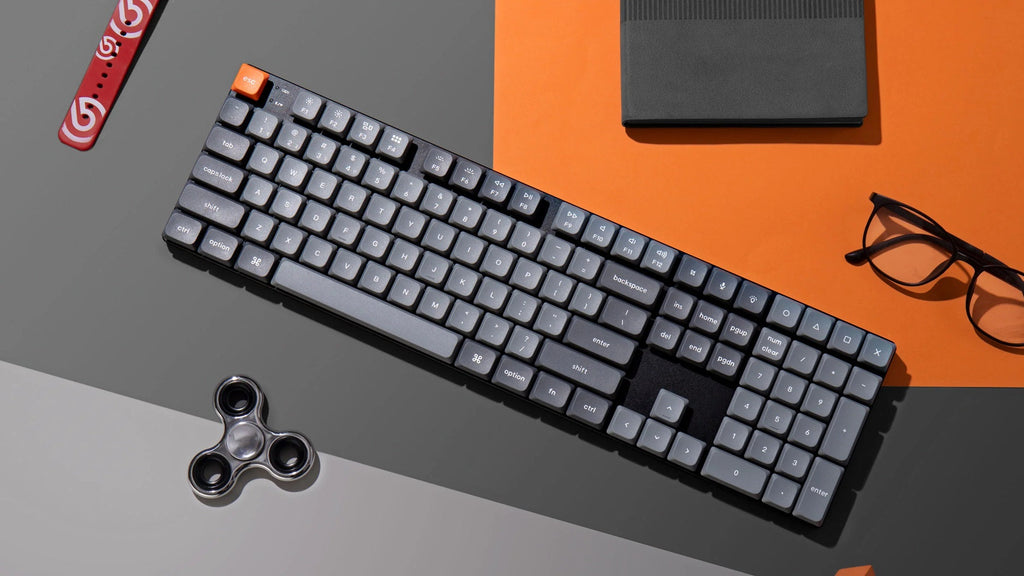 Keychron K5 Max Bluetooth + 2.4 GHz. White LED Low Profile Win + Mac Mechanical Keyboard