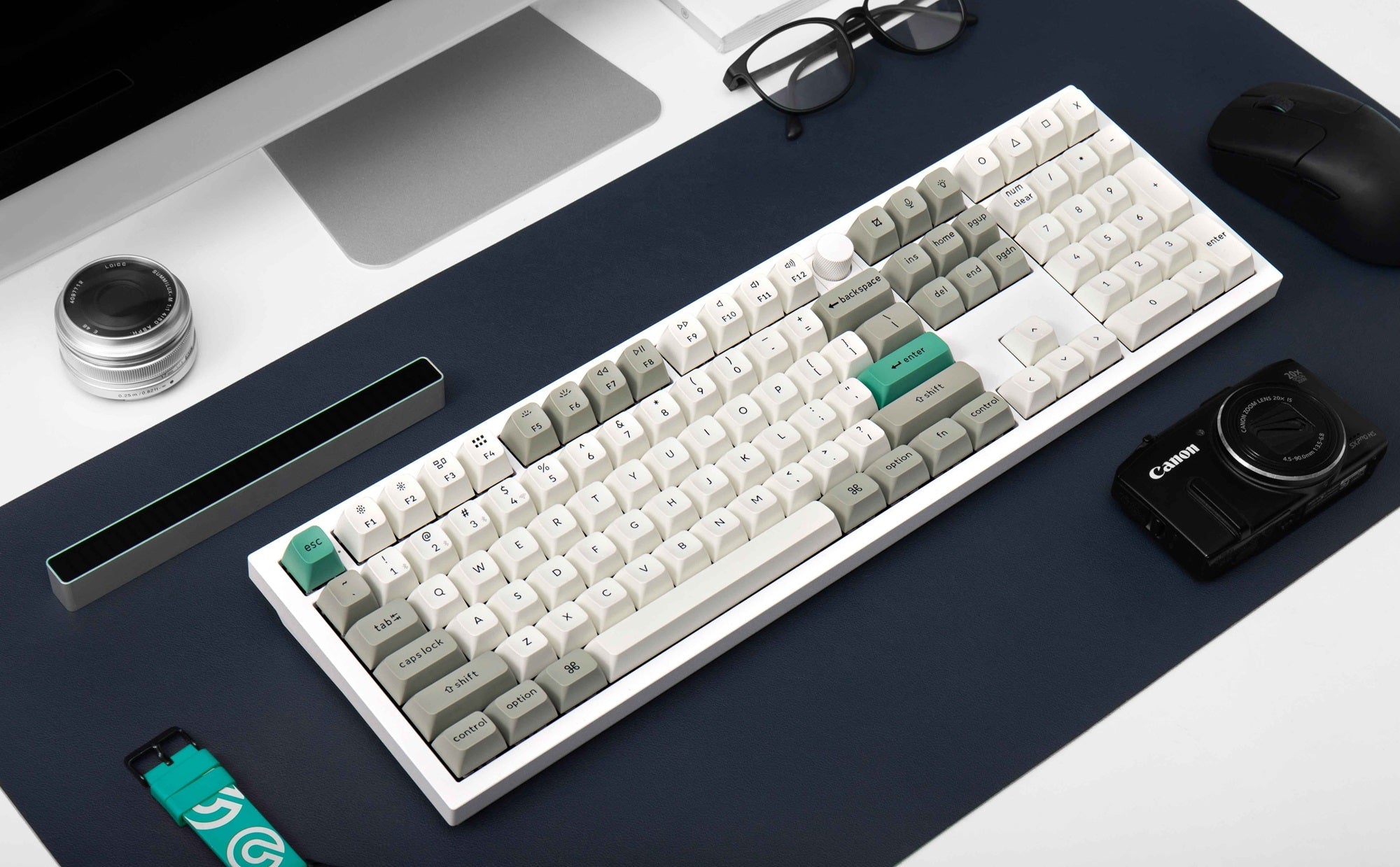 Keychron Q6 Max Aluminum Hotswap Wireless Keyboard