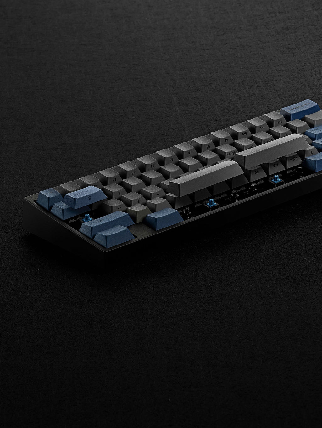 Leopold FC630MBT Blue / Grey 60% Bluetooth Mechanical Keyboard