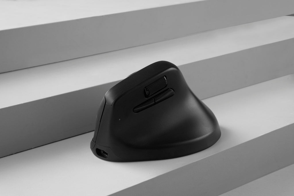 Keychron M5 Wireless Vertical Mouse