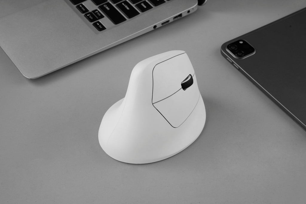 Keychron M5 Wireless Vertical Mouse