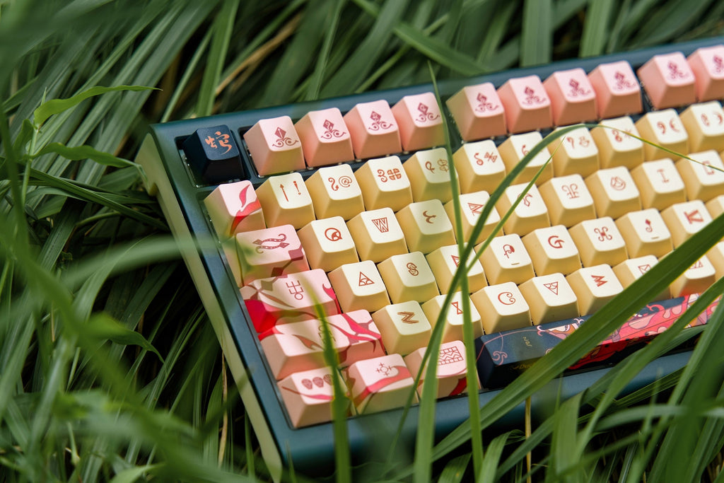 Ducky Year of the Snake 2025 Limited Edition Keyboard
