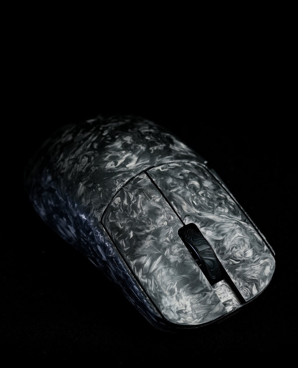 MK x WLMOUSE Ying Forged Carbon Fiber Wireless 8K Mouse