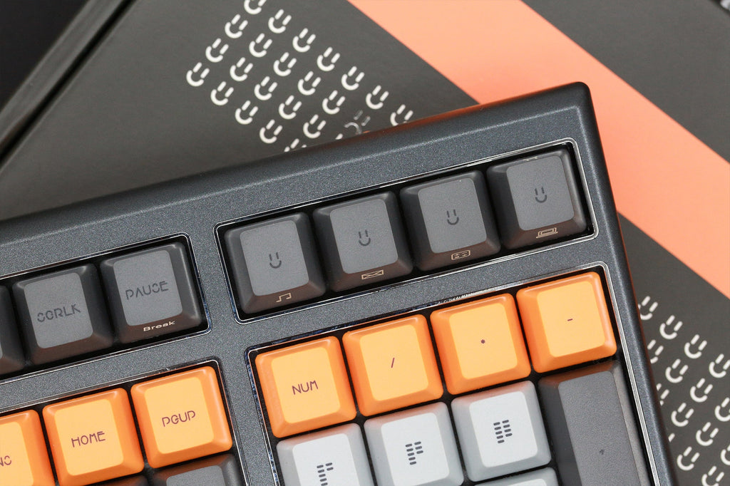 Varmilo Lure Series Lie Triple Mode Bluetooth + Wireless 2.4 GHz Mechanical Keyboard