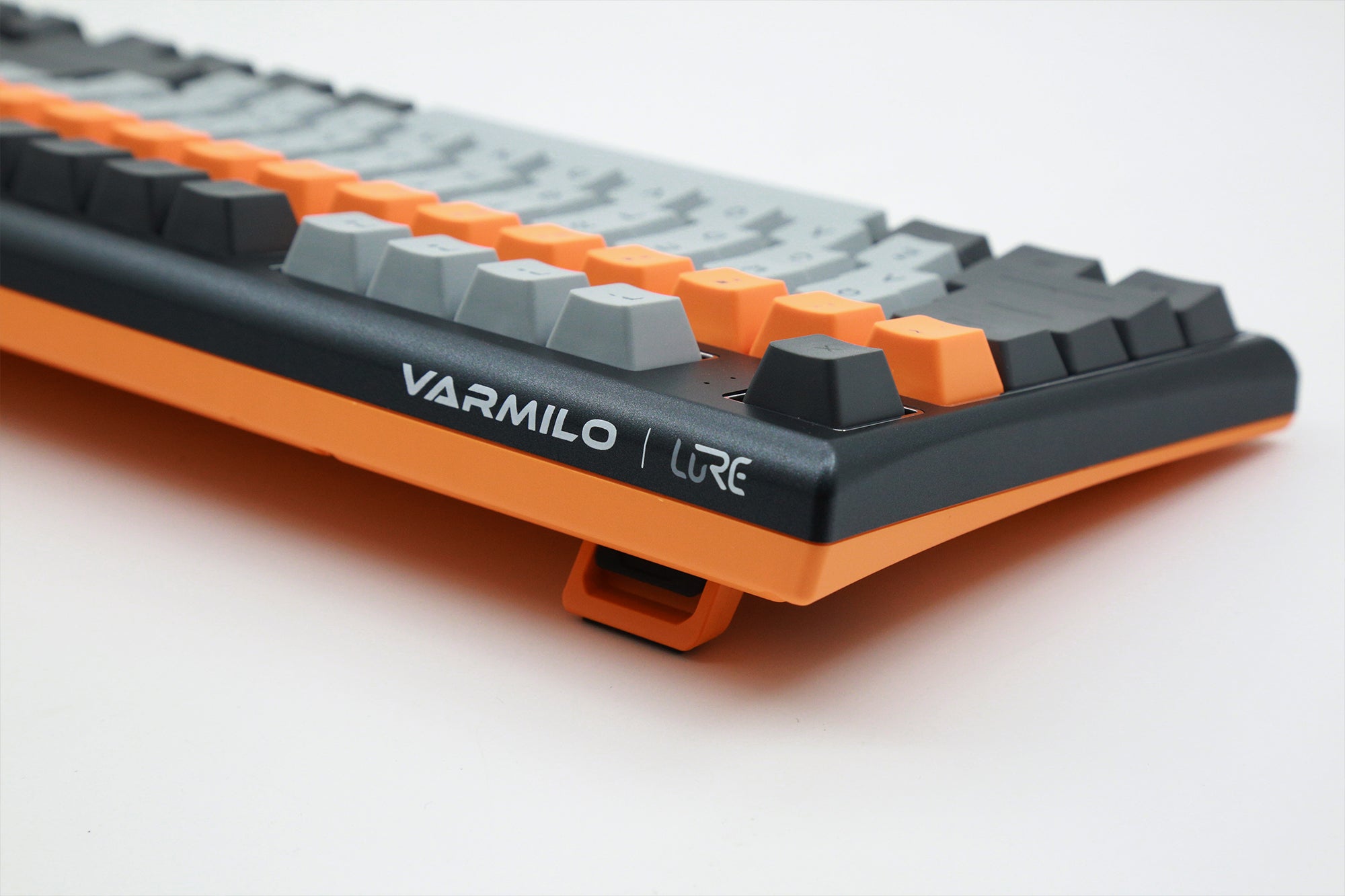 Varmilo Lure Series Lie Triple Mode Bluetooth + Wireless 2.4 GHz Mechanical Keyboard