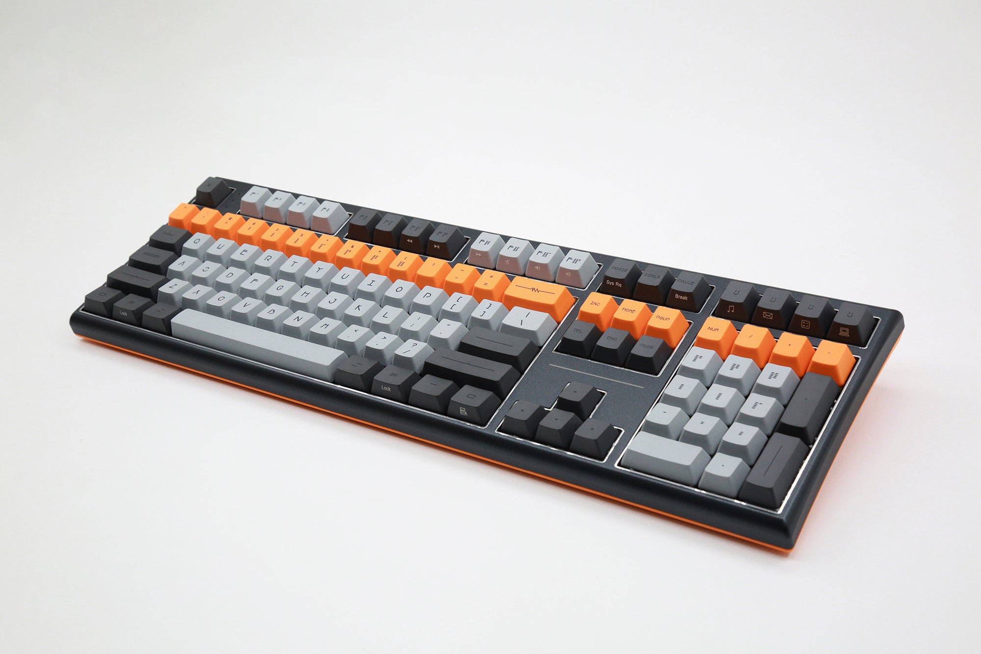 Varmilo Lure Series Lie Triple Mode Bluetooth + Wireless 2.4 GHz Mechanical Keyboard
