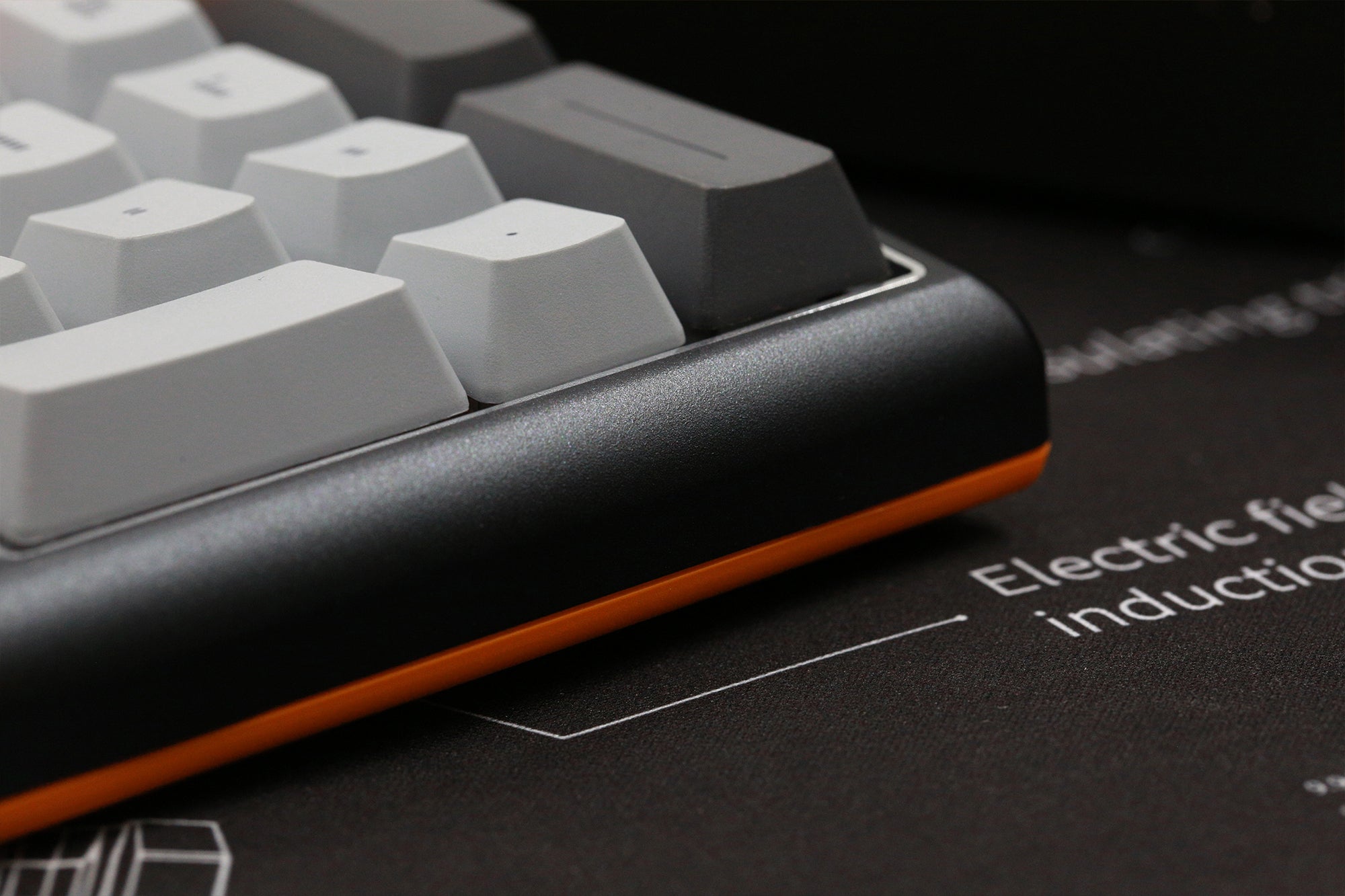 Varmilo Lure Series Lie Triple Mode Bluetooth + Wireless 2.4 GHz Mechanical Keyboard